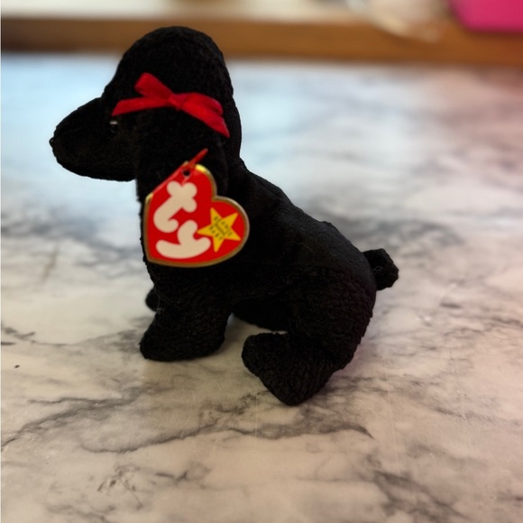 🐕‍🦺Ty Black Dog Plush with Red Bow - Picture 1 of 5